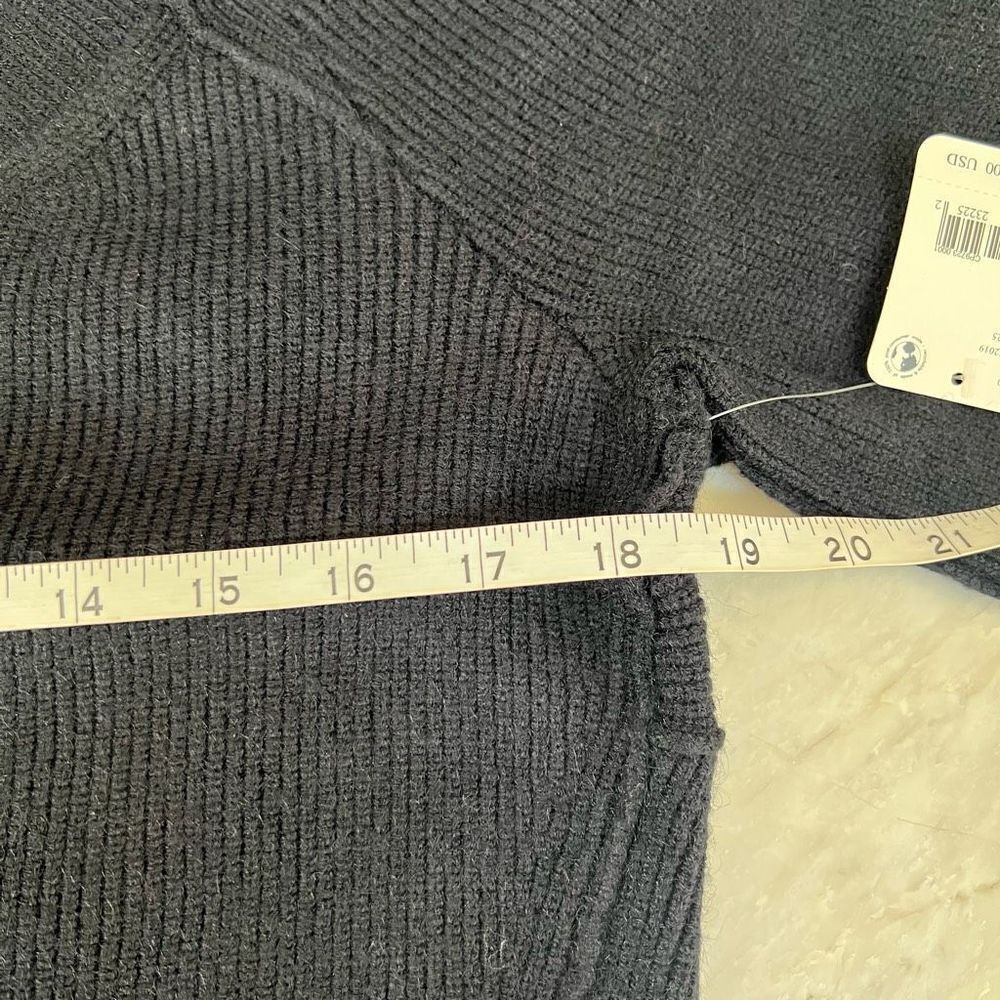 Free People Saffron Open Back Sweater size L NWT - Picture 6 of 8